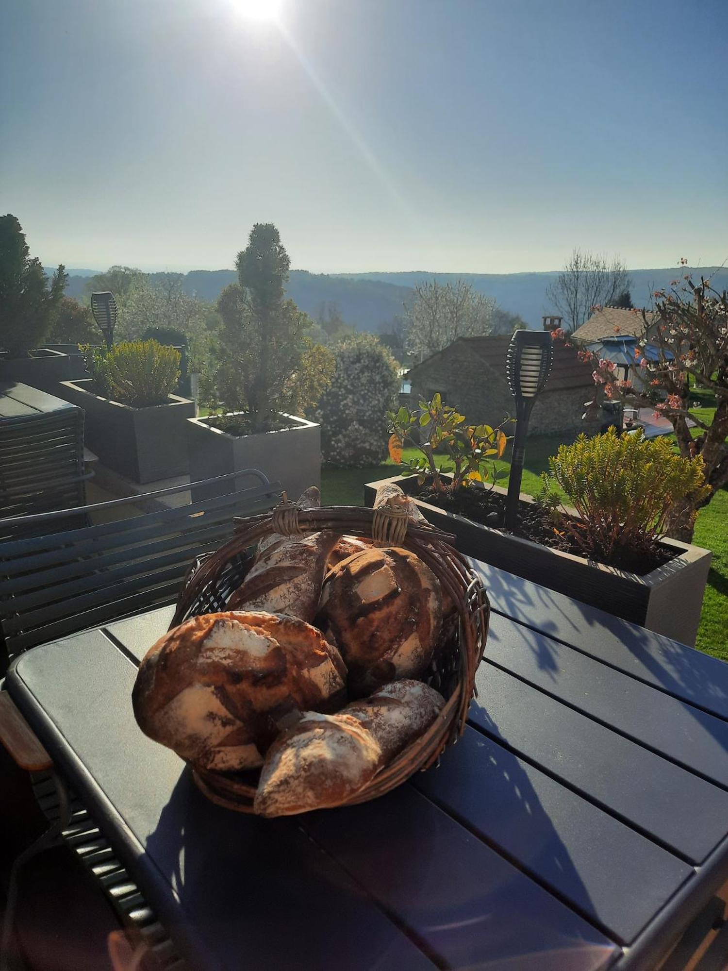 Au Dela Des Vignes Bed & Breakfast Baubigny Екстериор снимка